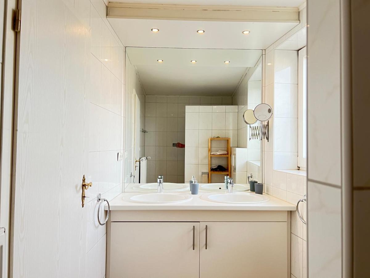 Der Schwan 7 - 3 Schlafzimmer - 2 Balkone - Zentral - 100 Qm Duren Exterior foto